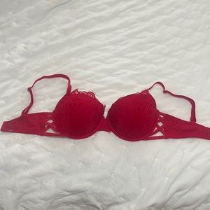 Victoria Secret Bright Red 34DD date push up bra